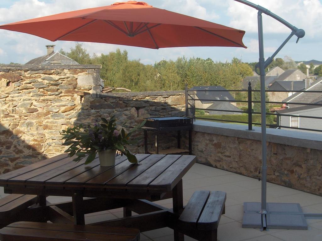 Magnificent Holiday Home In Libin With Barbecue Zewnętrze zdjęcie